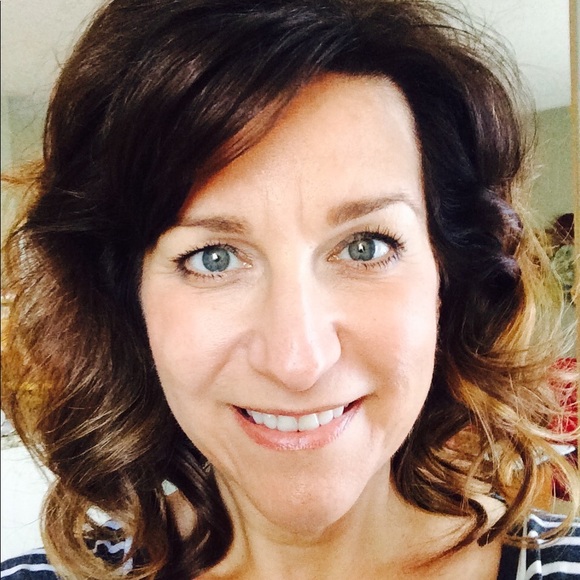 Meet your Posher, Darci - Picture 1 of 1